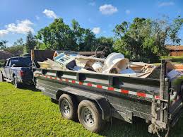 Best Estate Cleanout  in Bevil Oaks, TX